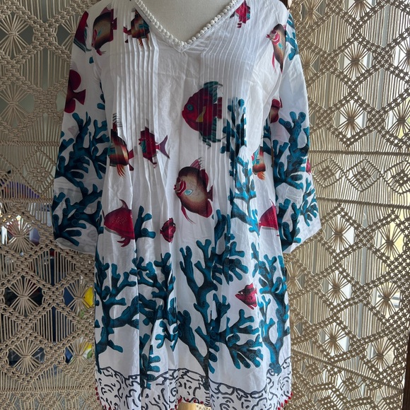 Soft Surroundings Tops - Soft Surroundings White and Red Fish Print Tunic